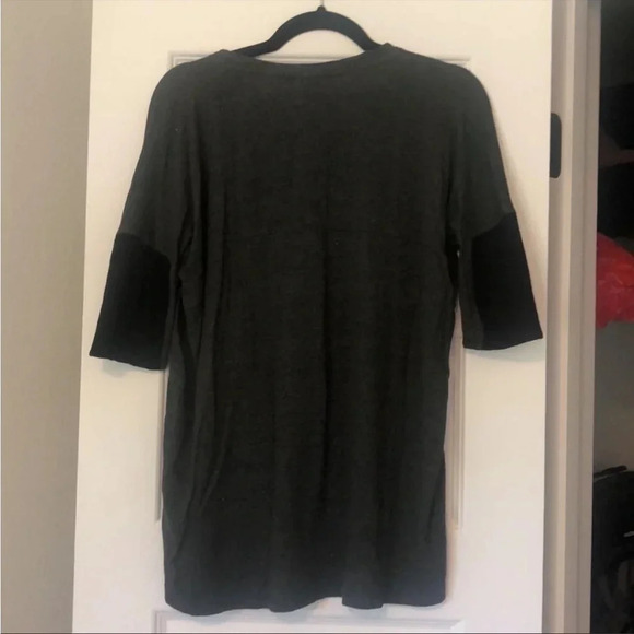 Laundry shelli segal grey top - Picture 4 of 4